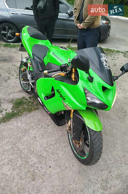 Спортбайк Kawasaki 636 2005 в Буче