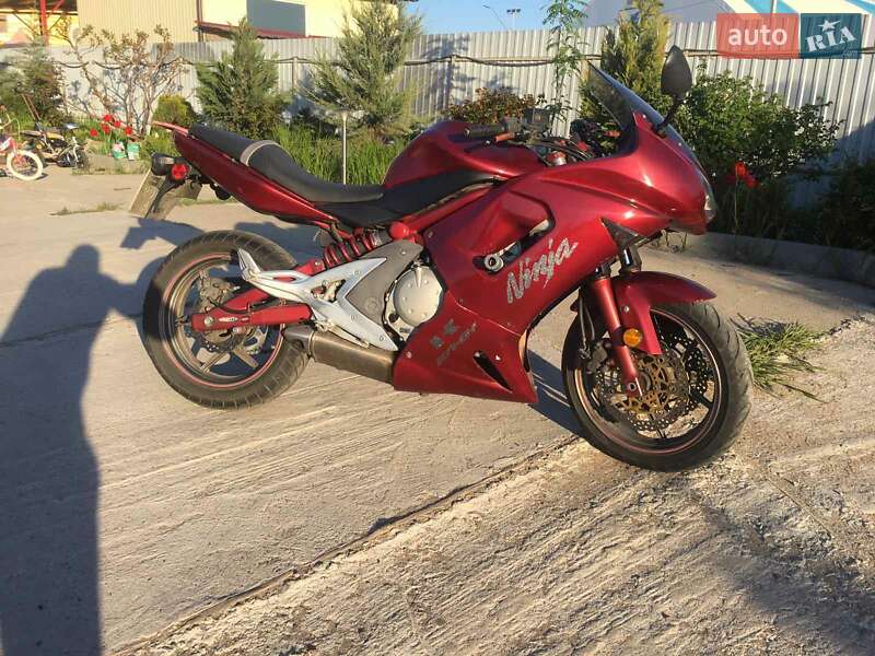 Мотоцикл Багатоцільовий (All-round) Kawasaki 650 2006 в Одесі