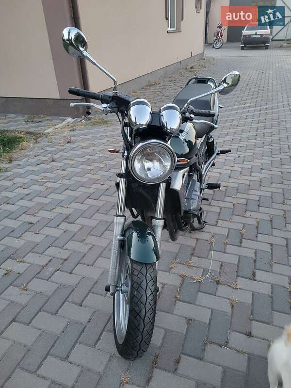 Мотоцикл Классик Kawasaki ER 500A 1999 в Нововолынске