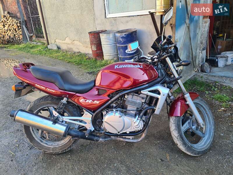Мотоцикл Без обтекателей (Naked bike) Kawasaki ER-5 2000 в 
