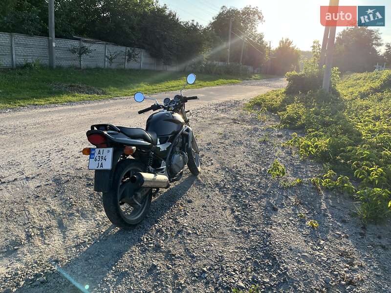 Мотоцикл Без обтекателей (Naked bike) Kawasaki ER-5 1997 в Жашкове