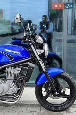 Мотоцикл Без обтекателей (Naked bike) Kawasaki ER-5 2006 в 