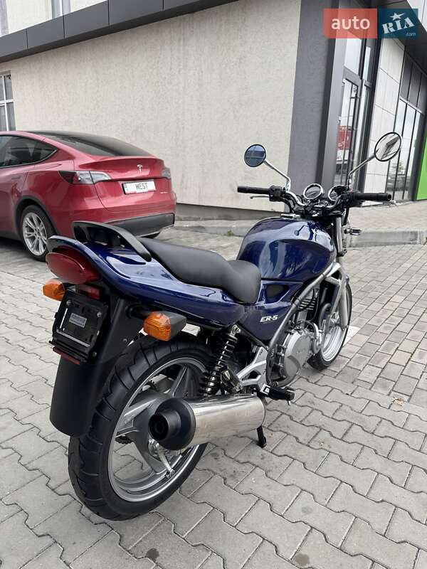 Мотоцикл Без обтікачів (Naked bike) Kawasaki ER-5 1998 в Рівному