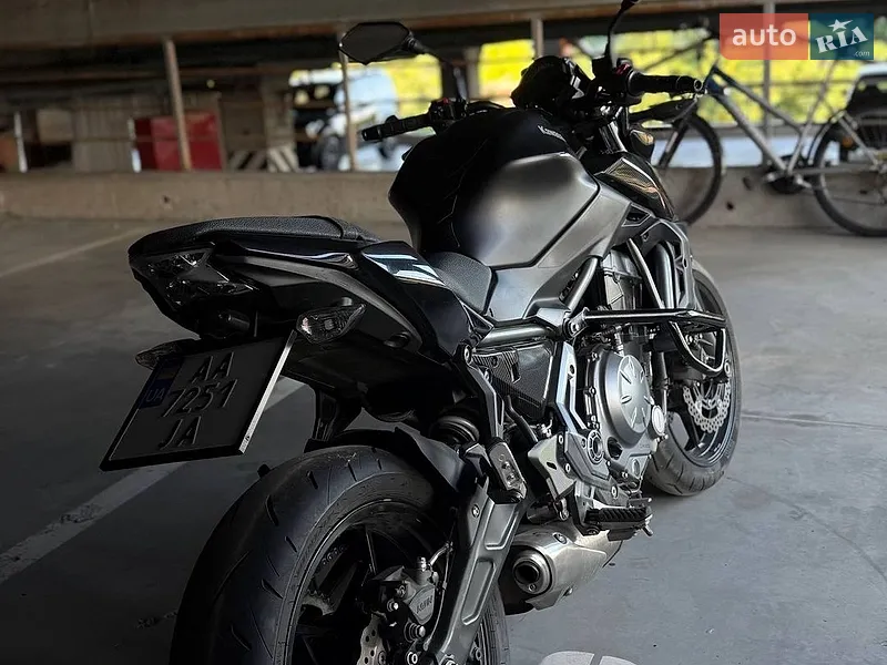 Kawasaki ER 650 2016