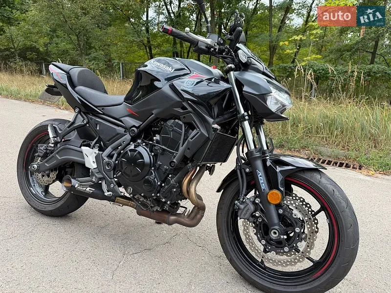 Kawasaki ER 650 2025