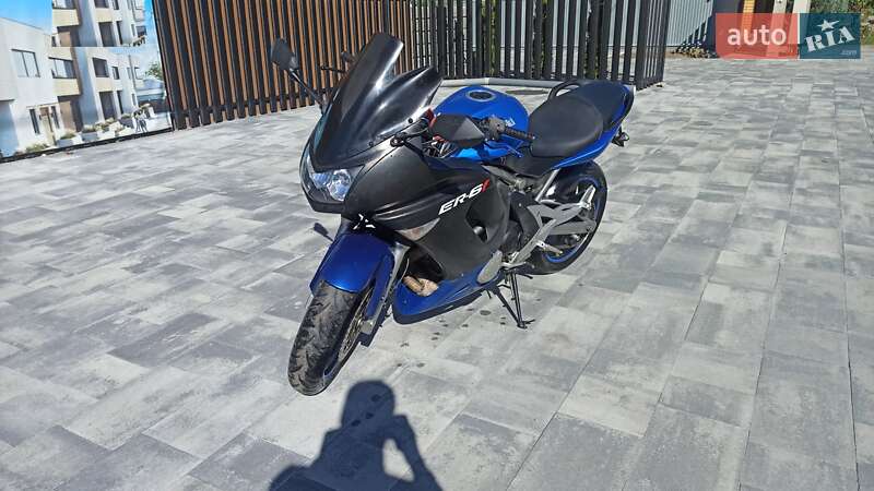 Мотоцикл Спорт-туризм Kawasaki ER-6F 2009 в Києві фото 8 Мотоцикл Спорт-туризм Kawasaki ER-6F 2009 в Києві