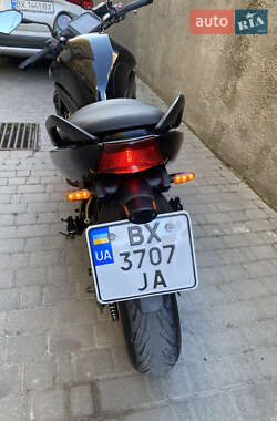 Мотоцикл Без обтекателей (Naked bike) Kawasaki ER-6N 2006 в 