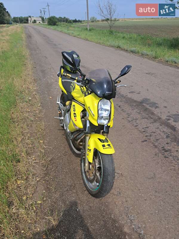 Спортбайк Kawasaki ER-6N 2007 в Каменец-Подольском