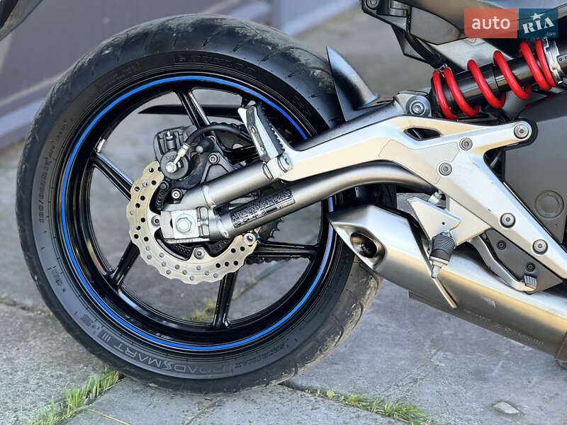 Мотоцикл Без обтекателей (Naked bike) Kawasaki ER-6N 2014 в Львове