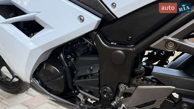 Мотоцикл Спорт-туризм Kawasaki EX 250 2013 в Киеве