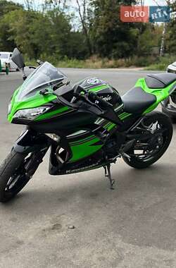 Спортбайк Kawasaki EX 300 2016 в Киеве