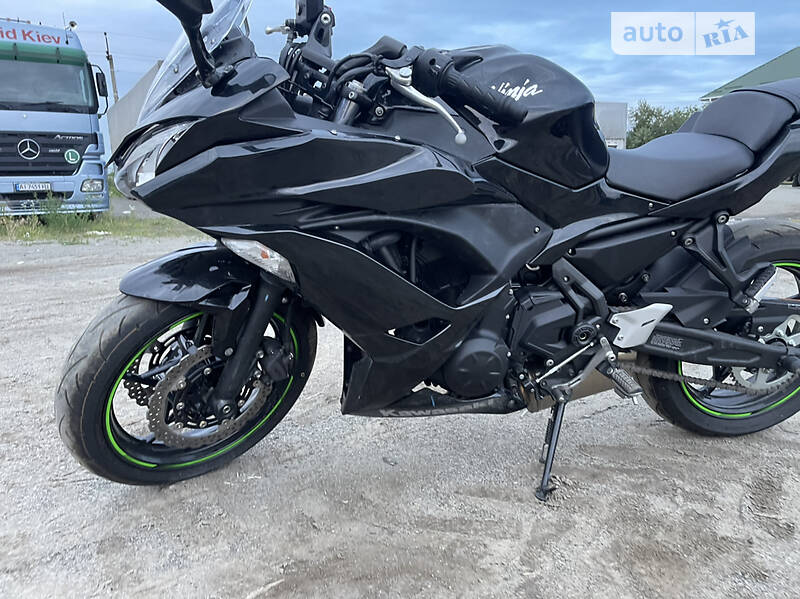 Мотоцикл Спорт-туризм Kawasaki EX 650 2018 в Броварах