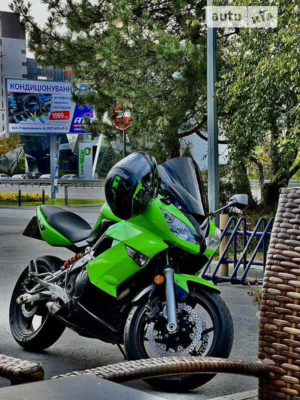 Мотоцикл Спорт-туризм Kawasaki EX 650 2009 в Днепре