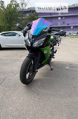 Мотоцикл Спорт-туризм Kawasaki EX 650 2014 в Киеве