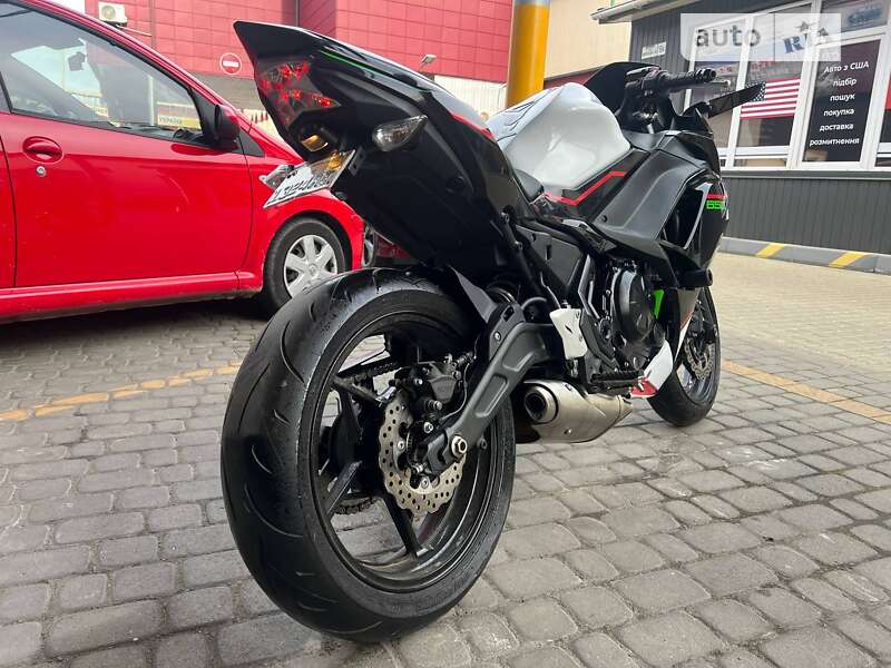 Спортбайк Kawasaki EX 650 2022 в Львове фото 5 Спортбайк Kawasaki EX 650 2022 в Львове