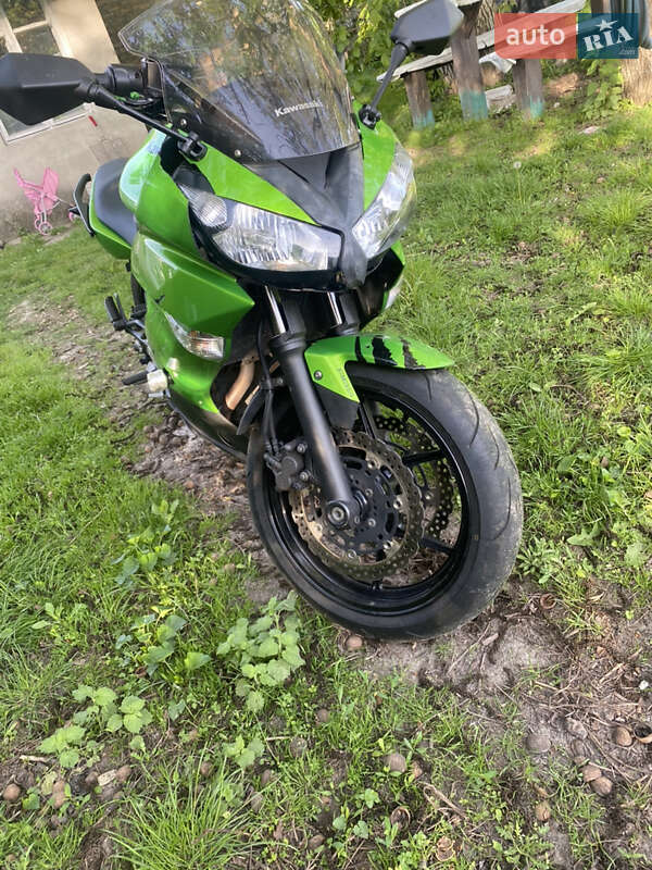 Мотоцикл Спорт-туризм Kawasaki EX 650 2010 в Остер