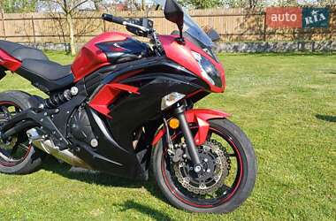 Спортбайк Kawasaki EX 650 2016 в 
