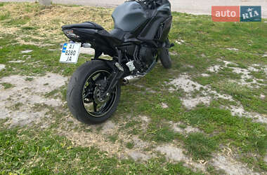 Мотоцикл Спорт-туризм Kawasaki EX 650 2024 в 