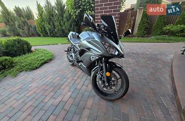 Спортбайк Kawasaki EX 650 2017 в 