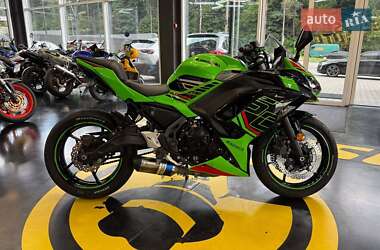 Мотоцикл Спорт-туризм Kawasaki EX 650 2020 в 