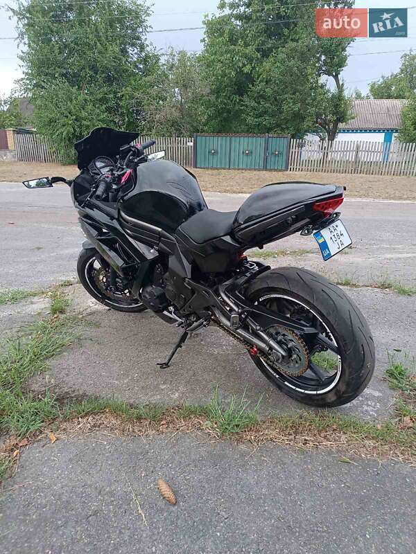 Мотоцикл Спорт-туризм Kawasaki EX 650 2012 в Катеринополе