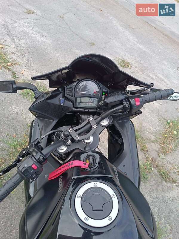 Мотоцикл Спорт-туризм Kawasaki EX 650 2012 в Катеринополе