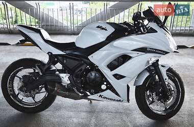 Спортбайк Kawasaki EX 650 2016 в 