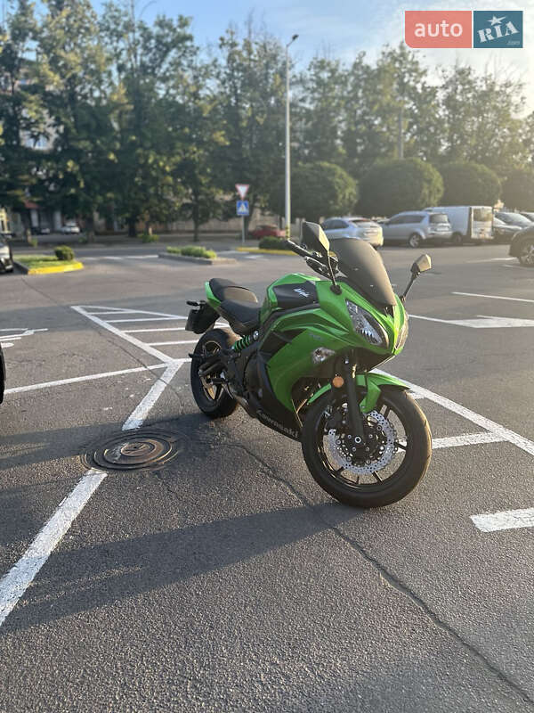 Kawasaki EX 650 2015