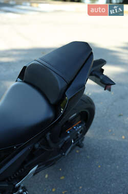 Мотоцикл Спорт-туризм Kawasaki EX 650 2018 в 