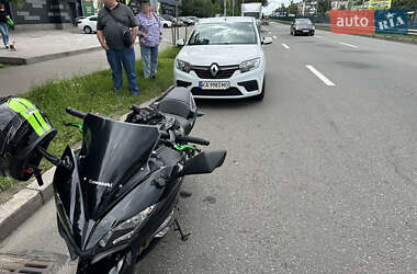 Спортбайк Kawasaki EX 650 2018 в 