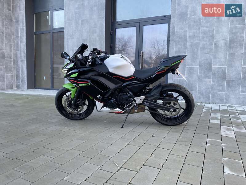 Спортбайк Kawasaki EX 650 2022 в Львові
