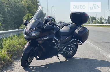 Мотоцикл Спорт-туризм Kawasaki GTR 1400 2012 в Киеве