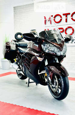 Мотоцикл Спорт-туризм Kawasaki GTR 1400 2012 в Одессе