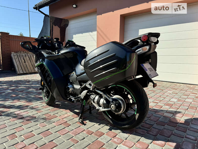 Мотоцикл Спорт-туризм Kawasaki GTR 1400 2018 в Киеве