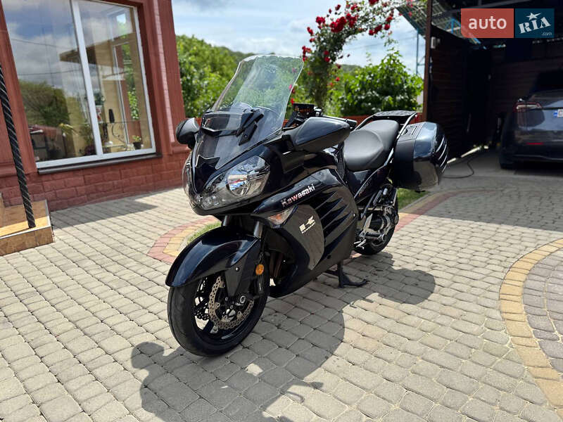 AUTO.RIA – Продам Кавасаки ГТР 1400 JKBZGNE10GA003248