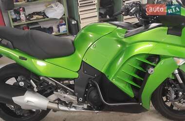 Мотоцикл Спорт-туризм Kawasaki GTR 1400 2011 в Павлограді