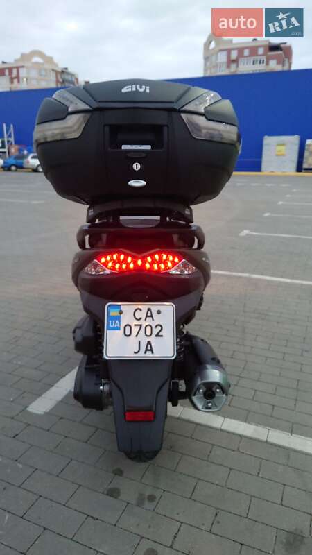 Макси-скутер Kawasaki J 2019 в Умани