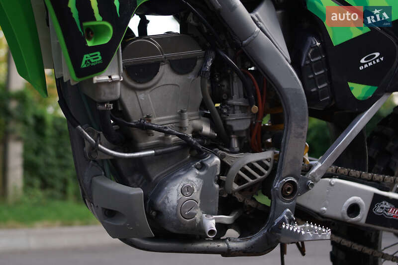 Мотоцикл Кросс Kawasaki KX 250F 2005 в Ужгороде фото 7 Мотоцикл Кросс Kawasaki KX 250F 2005 в Ужгороде