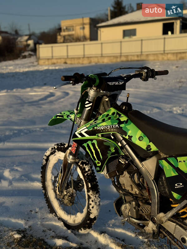 Мотоцикл Кросс Kawasaki KX 250F 2005 в Ужгороде