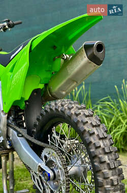 Мотоцикл Кросс Kawasaki KX 450F 2023 в 