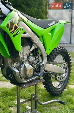 Мотоцикл Кросс Kawasaki KX 450F 2023 в 