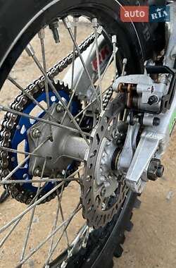 Мотоцикл Кросс Kawasaki KX 450F 2014 в Сваляві