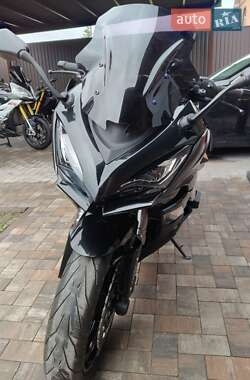 Мотоцикл Спорт-туризм Kawasaki Ninja 1000 SX 2018 в 