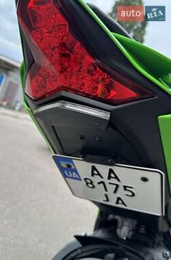 Спортбайк Kawasaki Ninja 1000 ZX-10R 2023 в 