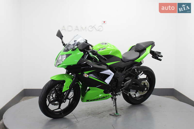 Спортбайк Kawasaki Ninja 250 2015 в Гнівані фото 3 Спортбайк Kawasaki Ninja 250 2015 в Гнівані