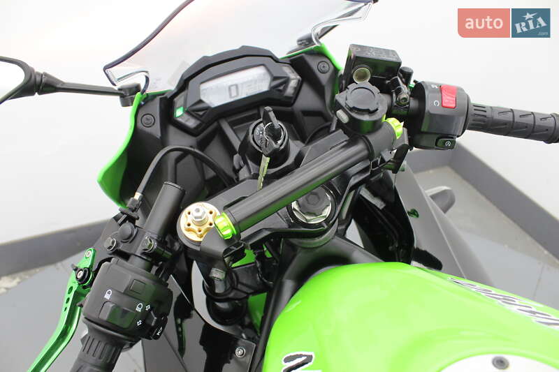 Спортбайк Kawasaki Ninja 250 2015 в Гнівані фото 18 Спортбайк Kawasaki Ninja 250 2015 в Гнівані