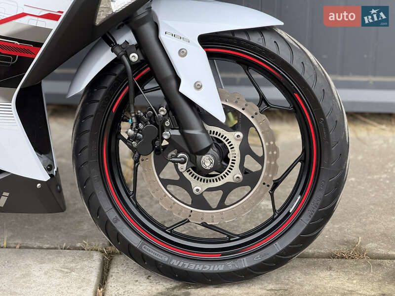 Спортбайк Kawasaki Ninja 250 2014 в Львові