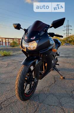 Спортбайк Kawasaki Ninja 250R 2010 в Днепре