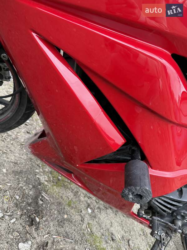Спортбайк Kawasaki Ninja 250R 2013 в Днепре