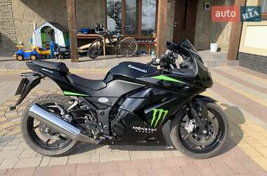 Спортбайк Kawasaki Ninja 250R 2008 в Здолбунове